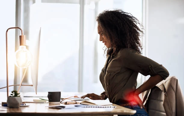 Postura no trabalho ergonomia